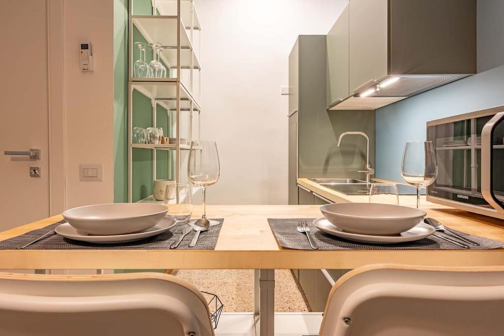 Guest Planet - Cozy Housing Porta Romana M3 밀라노 외부 사진